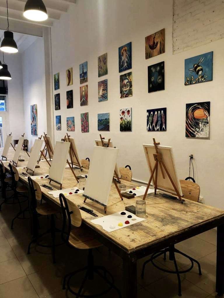 Arte Bar’s Wine and Painting FrikiFish Art Magazine