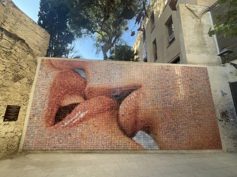 public art in barcelona