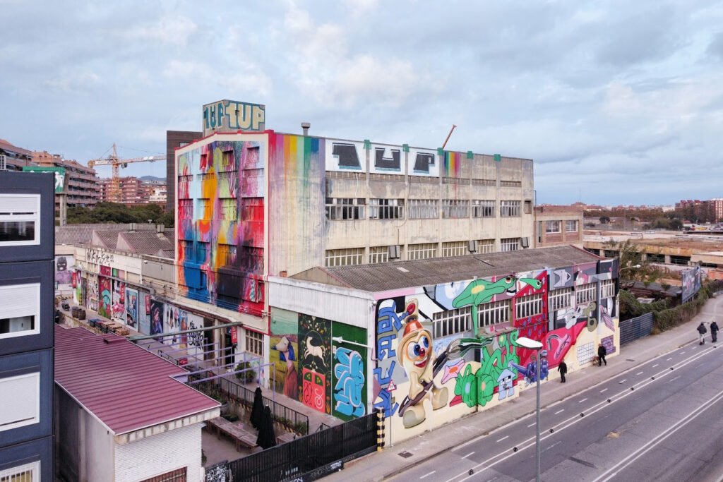 new murals nau bostik