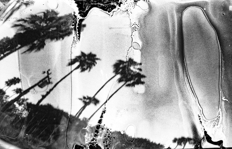 waves photography exhibition in barcelona by kate ferguson